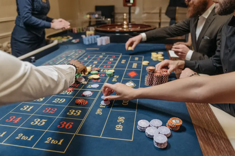 Why Your Vegas Rewards Card Is Basically a Coupon You'll Never Use